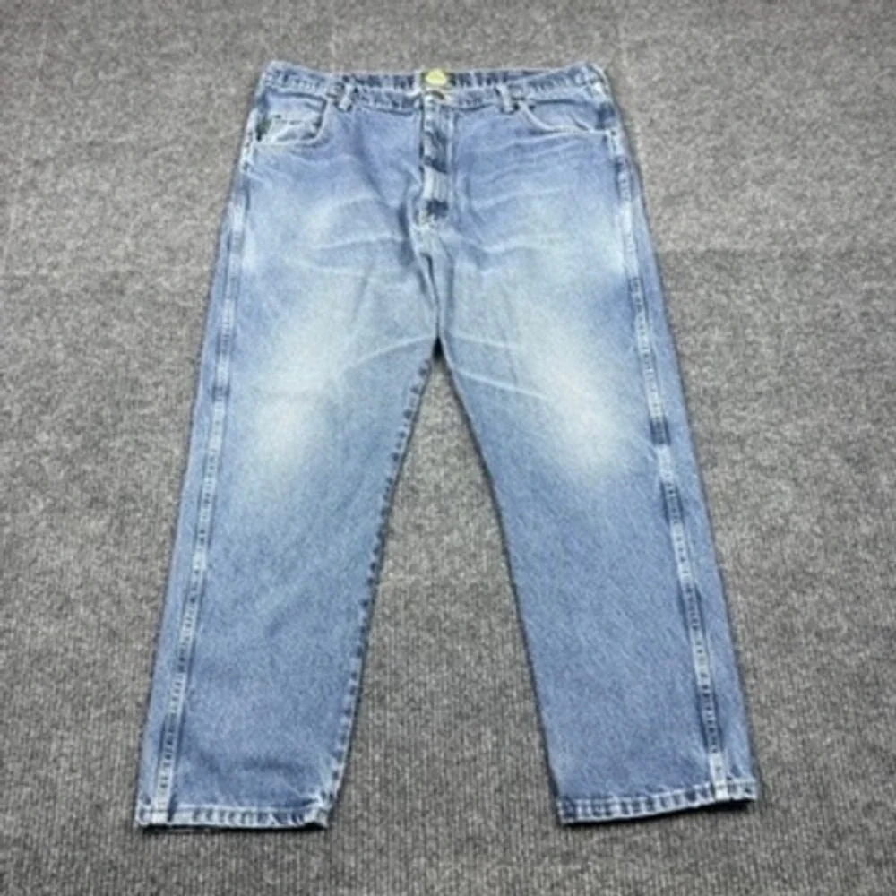 Cabelas Outdoor Roughneck Relaxed Fit Straight Leg Denim Jeans 42x30 905099D